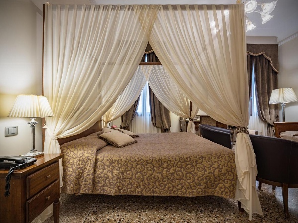 Hotel Dell'Opera image 3